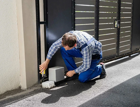 Garage Door Maintenance Services in Victoria, BC