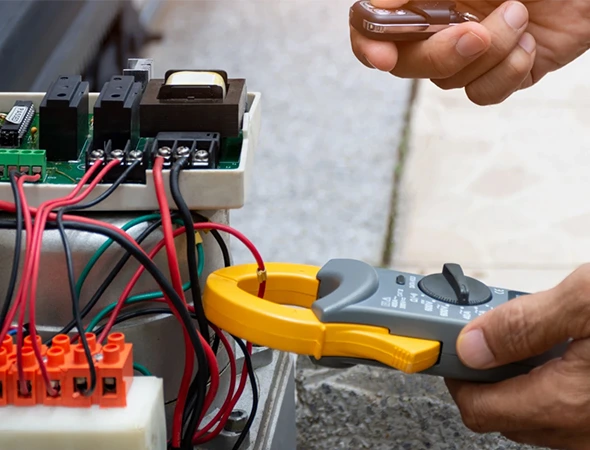 Best Electric Garage Door Services in Shawnigan Lake, BC